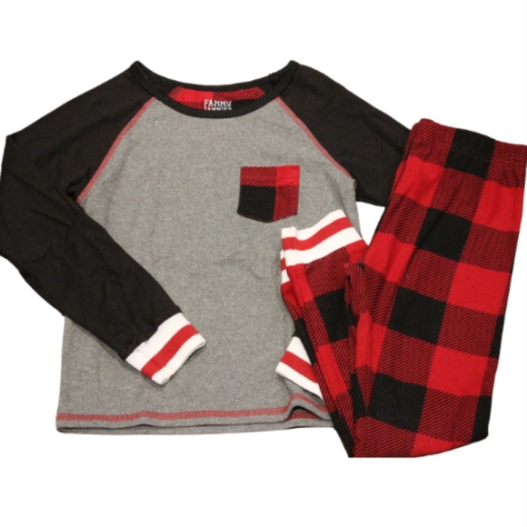 3/$25 🏷 Fammy Jammies Red & Black Plaid PJs Size 5Y - Picture 1 of 2